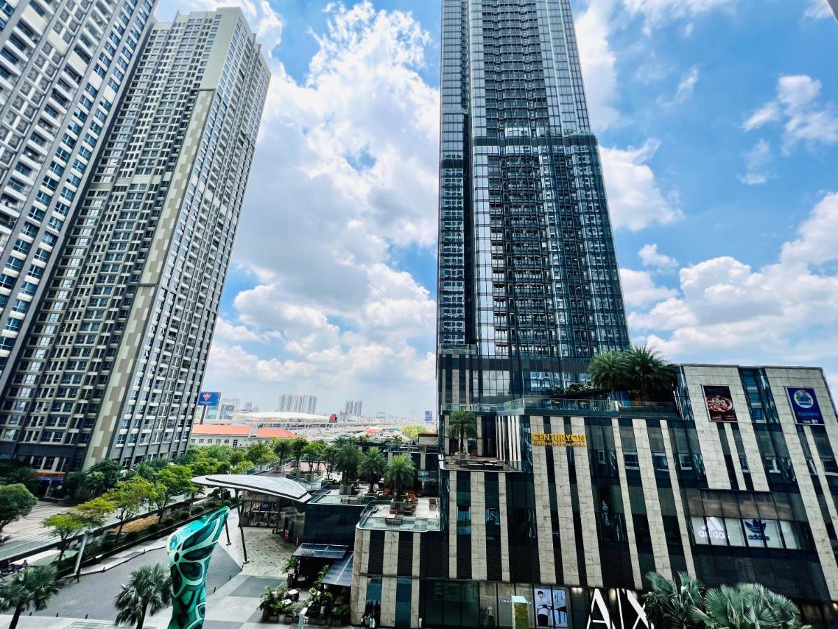 Homes By Christine - Vinhomes Central Park Хошимін Екстер'єр фото