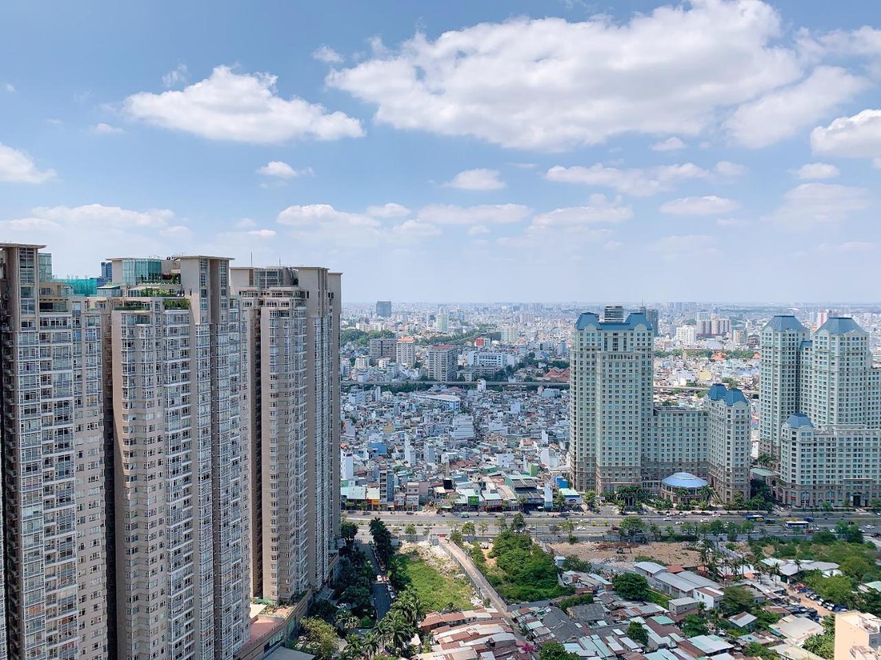 Homes By Christine - Vinhomes Central Park Хошимін Екстер'єр фото