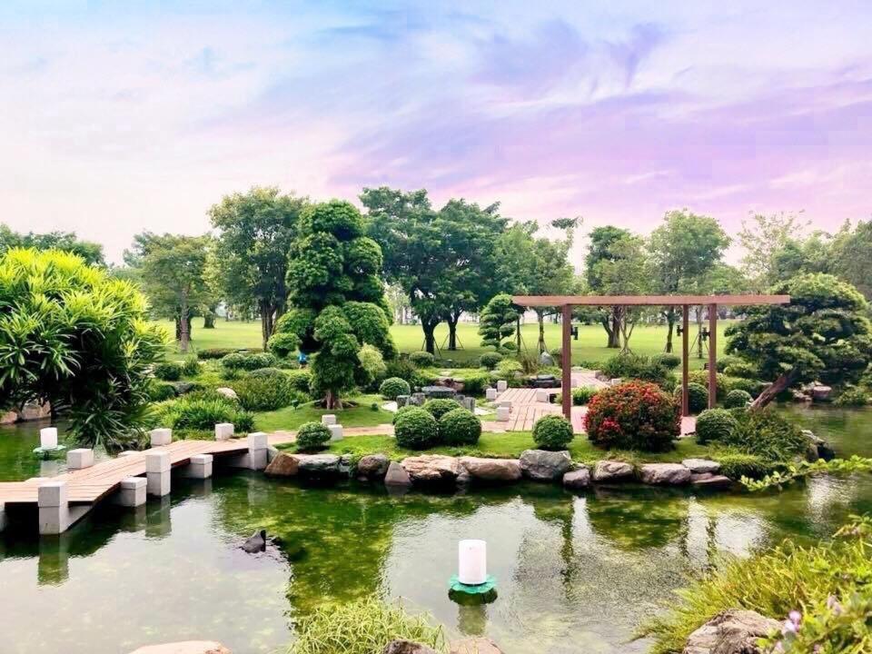 Homes By Christine - Vinhomes Central Park Хошимін Екстер'єр фото